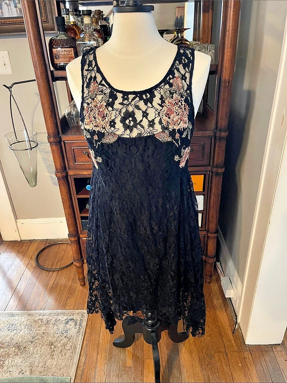 Free People Floral Lace Midi Dress in Black & Pink Like New